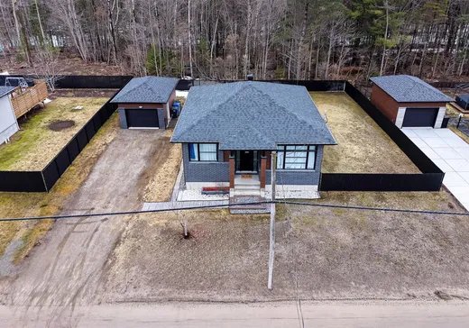 Maison à vendre - 3350 Boul. Thibeau, Trois-Rivières, G8W 2H5