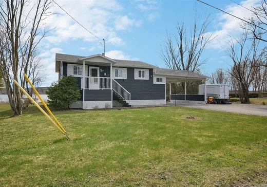 House for sale - 104 Rue de la Fabrique, Asbestos, J0A 1K0