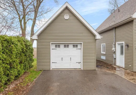 Maison à vendre - 1660 Ch. du Fleuve O., Nicolet, J3T 1P1