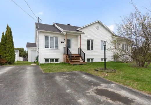 Bungalow à vendre - 171 Rue du Cardinal, Sherbrooke, J1R0M1