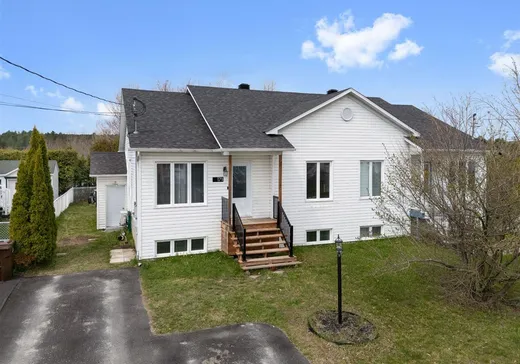Maison à vendre - 171 Rue du Cardinal, Sherbrooke, J1R 0M1