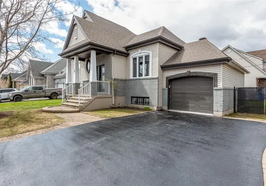 House for sale - 11 Rue Henri-Beau, Blainville, J7C 5N9