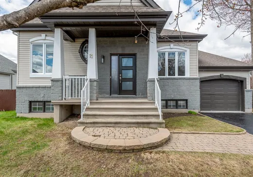 House for sale - 11 Rue Henri-Beau, Blainville, J7C 5N9