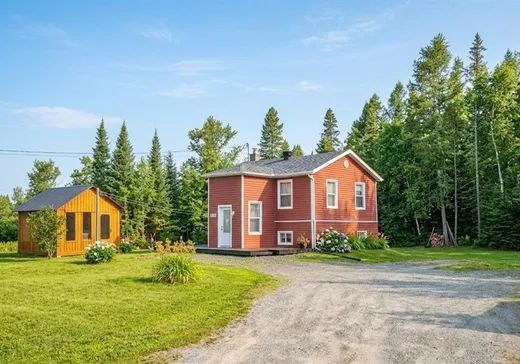 House for sale - 279 Rue Principale E., St-Fabien-De-Panet, G0R 2J0