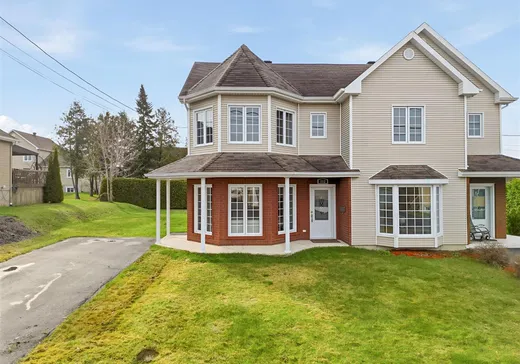 Maison à vendre - 882 162e Rue, Saint-Georges, G5Z 0A7