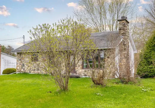 Maison à vendre - 632 Rue de Vichy, Rock Forest, J1N 1Z1