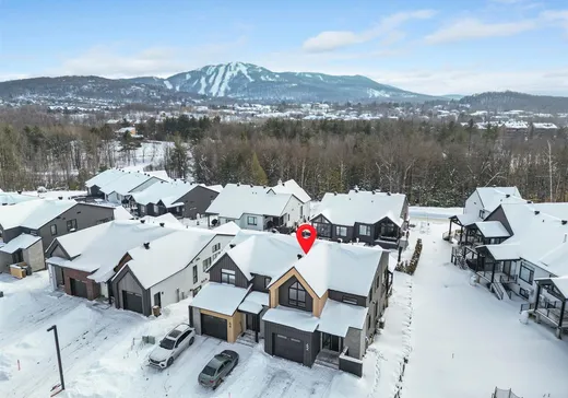 Maison à vendre - 62 Rue Samara, Bromont, J2L 0V5