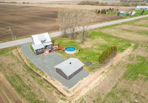 Maison à vendre - 960 Rg St-Joseph, Saint-Célestin, J0C 1G0