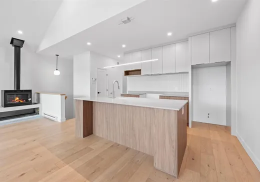 Maison à vendre - 75 Rue Samara, Bromont, J2L 0T7