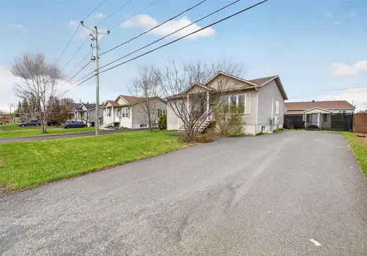 House for sale - 3300 Rue de la Commune, Drummondville, J2B 0R6