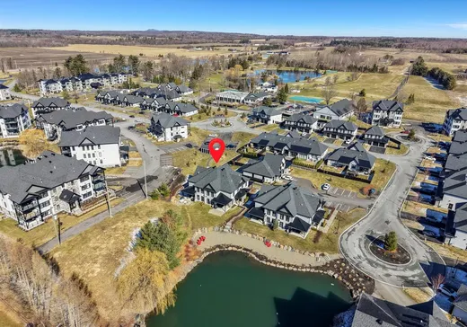 Condo à vendre - 247 Rue de l'Aigle, App. 104, Bromont, J2L 0S8