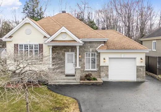 Maison à vendre - 1008 Rue de Condé, Saint-Jérôme, J5L 0E5