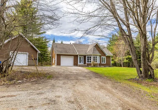 Bungalow à vendre - 653 Ch. du Bocage, Valcourt, J0E2L1