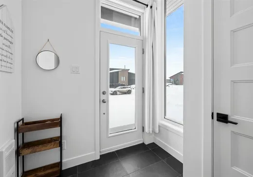 Maison à vendre - 516 Rue des Écoliers, Granby, J2H 2N7