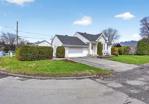 Maison à vendre - 199 Rue du Massif, Saint-Jérôme, J7Y 4V9