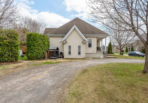 Maison à vendre - 14005-14007 Rue de la Bergerie, Mirabel, J7N 3J3
