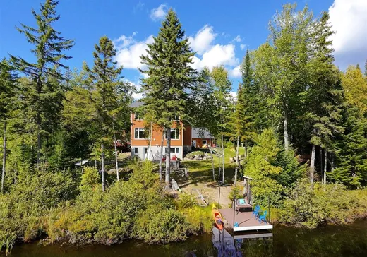 House for sale - 100 Ch. du Lac-Dumas, Saint-Côme-Linière, G0M 1J0