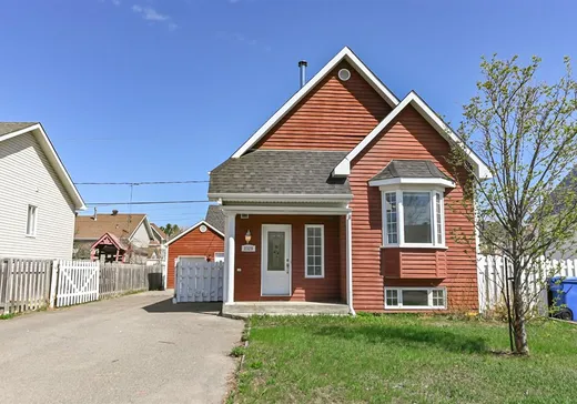 Maison à vendre - 2329 Boul. Lafontaine, Saint-Jérôme, J7Y 5H9