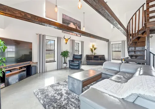 Maison à vendre - 60 Ch. des Chalands, Île d'Orleans St-Laurent, G0A 3Z0