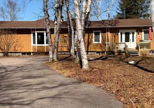 Maison à étages à vendre - 126 Ch. des Pruniers, Nominingue, J0W1R0