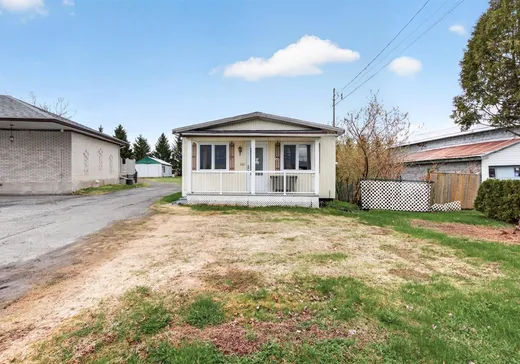 House for sale - 350 Mtée Ste-Victoire, Sainte-Victoire-de-Sorel, J0G 1T0