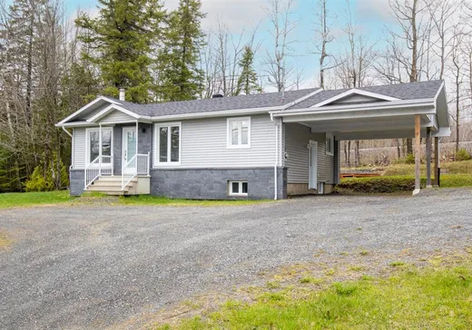 House for sale - 1803 Route 161, Frontenac, G6B 2S1