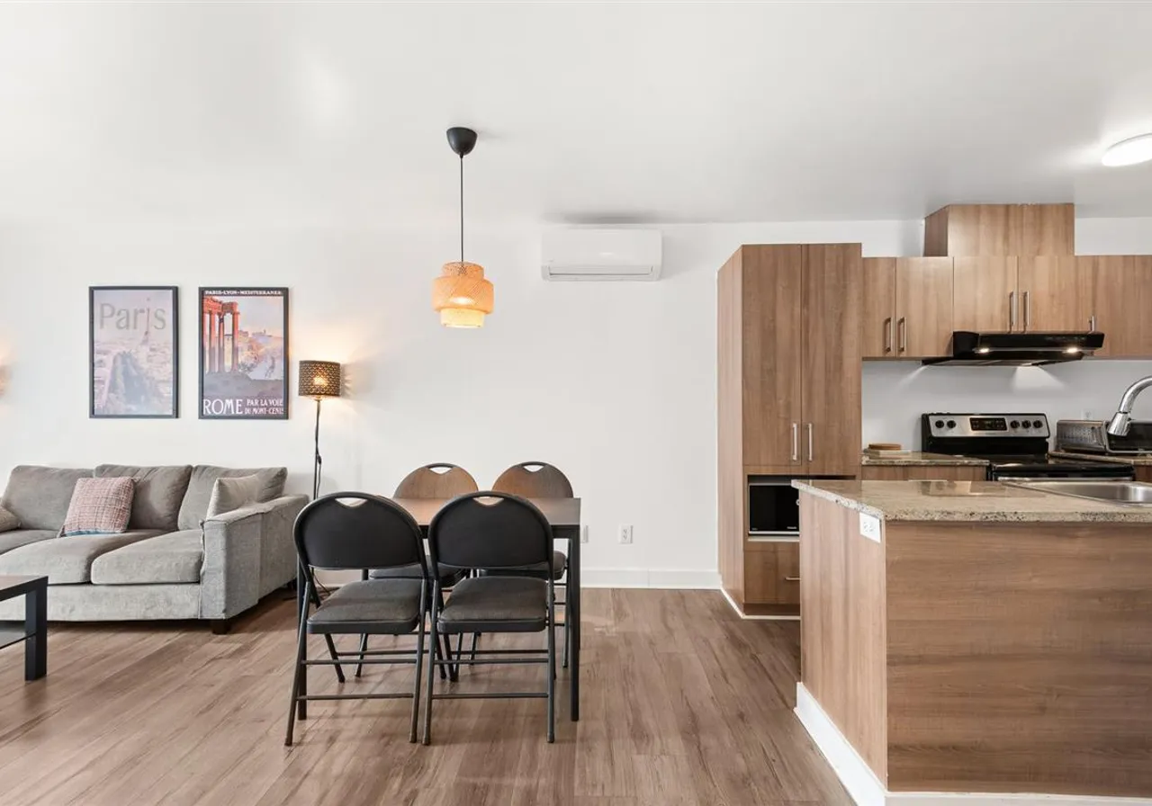 7637 Av. Léonard-De Vinci, App. 1 — photo 2