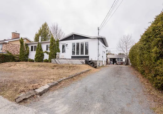 Maison à vendre - 176 Rue Lauzon, Val-d'Or, J9P 4M9