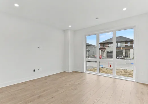 Maison à vendre - 420 Rue du Muscat, Sainte-Marthe-sur-le-Lac, J0N 1P0