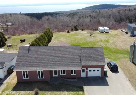 House for sale - 2400 Boul. Malcolm-Fraser, La Malbaie, G5A 2H8