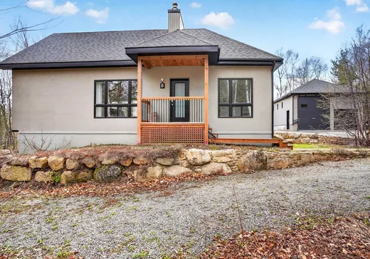 Maison à vendre - 33 Ch. des Outardes, Ste-Anne-Des-Lacs, J0R 1B0