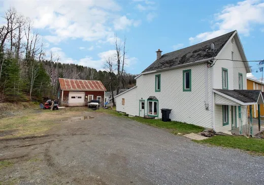 House for sale - 5 Rue de l'Église, Saint-Marc-du-lac-long, G0L 1T0