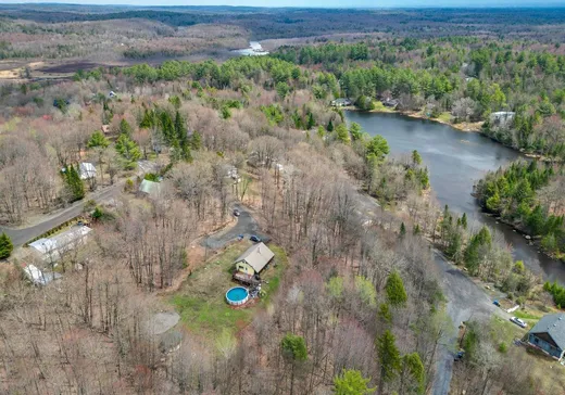 Un étage et demi à vendre - 467 Rue des Pommiers, Saint-Colomban, J5K1N4