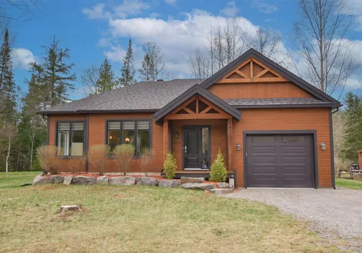 Bungalow for sale - 2151 Ch. de l'Étang, Sainte-Adèle, J8B0G8