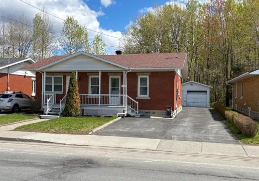 House for sale - 1385 Boul. Jean-De Brébeuf, Drummondville, J2B 4T5