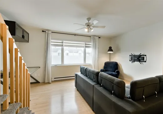 Maison à vendre - 1084 Rue Véronique, Sherbrooke, J1E 4B6
