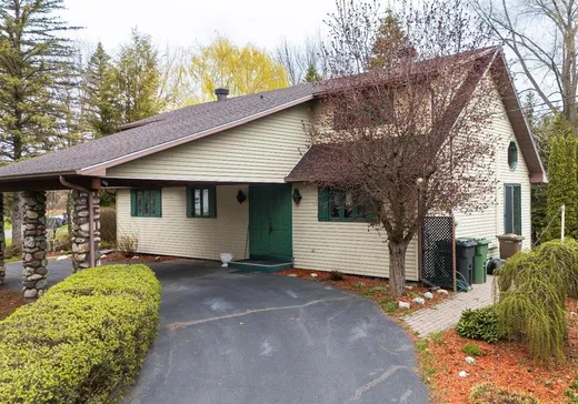 House for sale - 50 Rue Reid, Drummondville, J2B 8S2