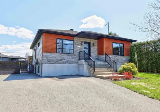 Bungalow for sale - 185 Rue Fauteux, Cap-De-La-Madeleine, G8W1X2