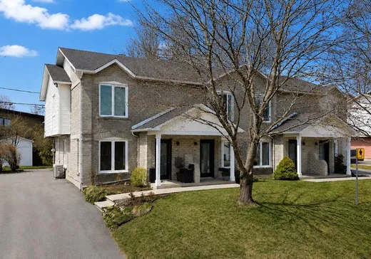 Two or more stories for sale - 951Z Rue Lionel-Racine, Sherbrooke, J1J4L7