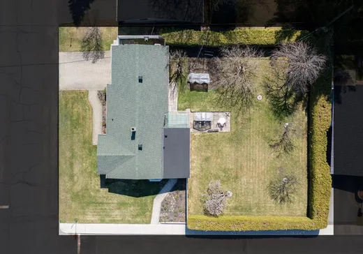 Maison à vendre - 30 Rue Giroux, Victoriaville, G6P 3C4