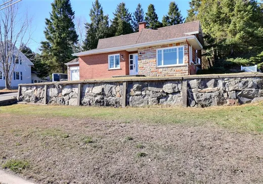 Maison à vendre - 734 Ch. de Rivière-Verte, Saint-Antonin, G0L 2J0