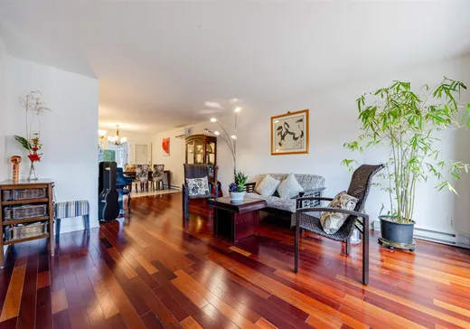 Maison à vendre - 250 Av. Hickory, Pointe-Claire (Île de Montréal), H9R 5R9