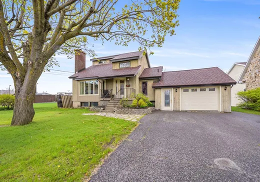 Maison à étages à vendre - 39 Rue Verner, Salaberry-de-Valleyfield, J6S3E1