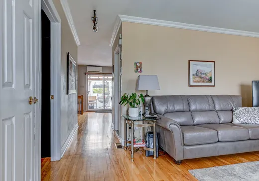 Maison à vendre - 331 Rue Constantin, Saint-Eustache, J7P 2E2