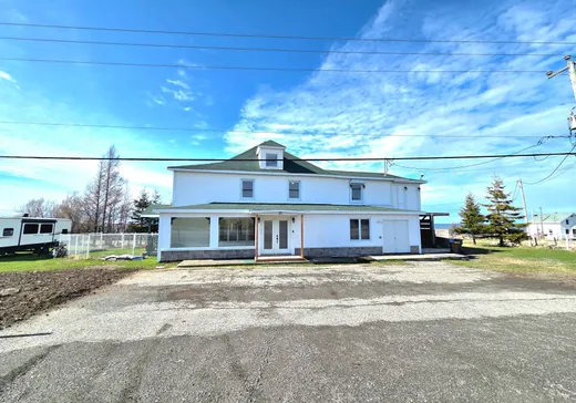 Maison à vendre - 20 Route 132 E., Sainte-Félicité, G0J 2K0