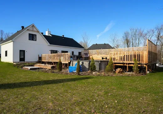 House for sale - 13 Rue de la Chantecler, Oka, J0N 1E0