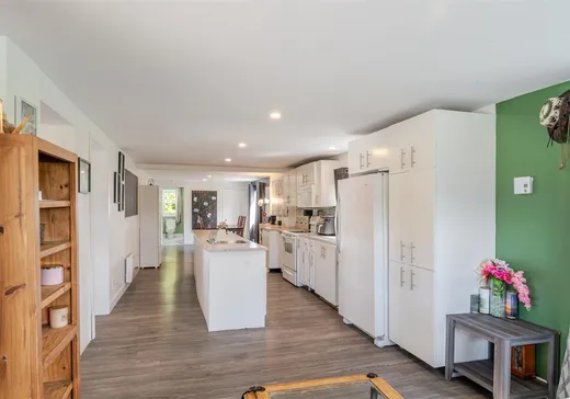 Loft for sale - 1343 Rue St-Désiré, Black-Lake, G6H 1M6
