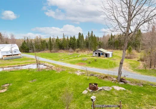 House for sale - 128 7e Rang, St-Francois-Xavier-de-Brompton, J0B 2V0