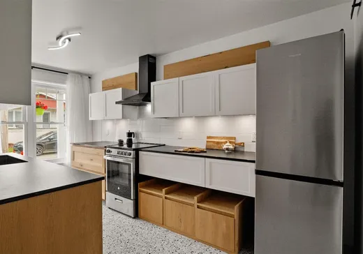 House for sale - 445 Rue Ste-Élisabeth, Saint-Hugues, J0H 1N0