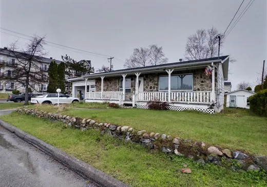 House for sale - 224 Rue des Chênes, Rivière-du-Loup, G5R 1K9